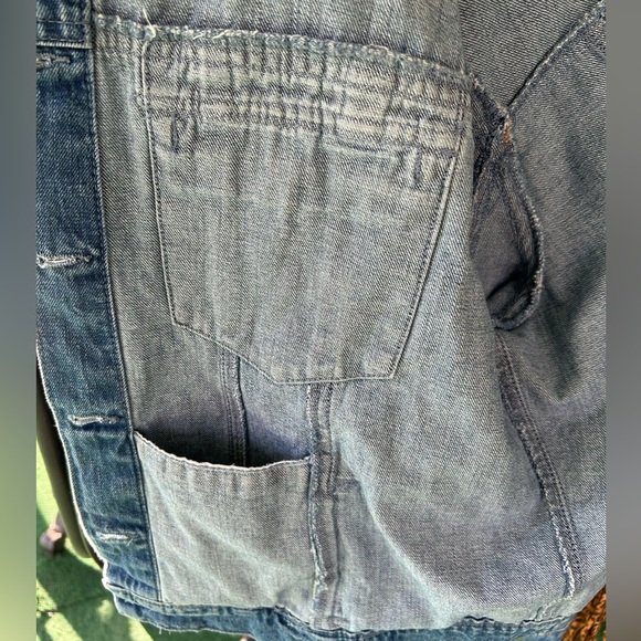 Women’s denim Jean jacket with leopard Fringe on the arms and across the back - Picture 4 of 6